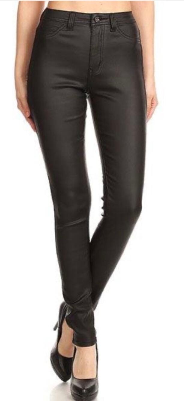JC & JQ Jeans GP4100 High waist faux leather stretch skinny jean black Med NWT